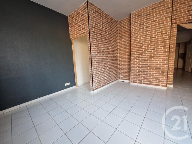 maison à vendre - 2 pièces - 44.0 m2 - ST JUST EN CHAUSSEE - 60 - PICARDIE - Century 21 Collin Immobilier