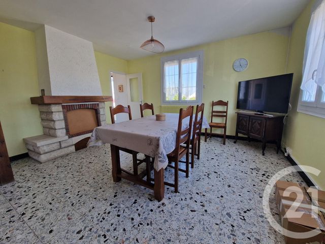 maison à vendre - 3 pièces - 64.0 m2 - ST JUST EN CHAUSSEE - 60 - PICARDIE - Century 21 Collin Immobilier