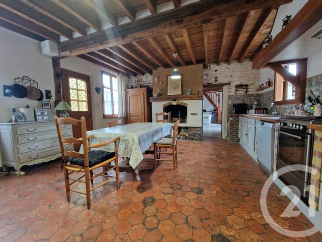 Afficher la photo en grand maison à vendre - 9 pièces - 238.0 m2 - LIEUVILLERS - 60 - PICARDIE - Century 21 Collin Immobilier